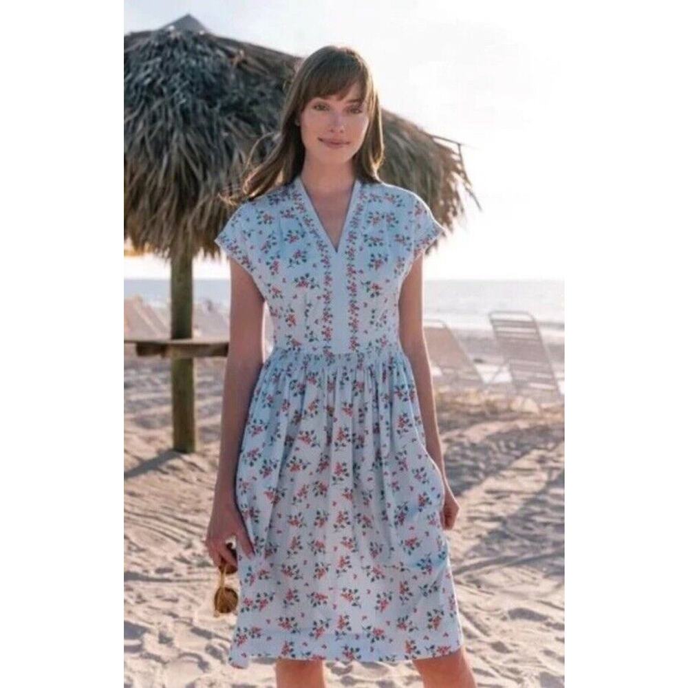 Light Blue Floral V-Neck Summer Dress